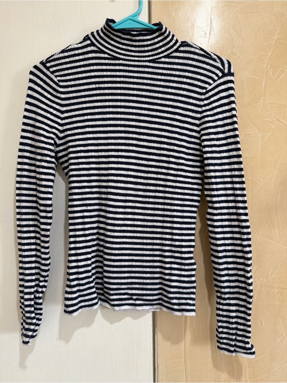 Abercrombie & Fitch Black and White Striped Mock Neck Long Sleeve Top